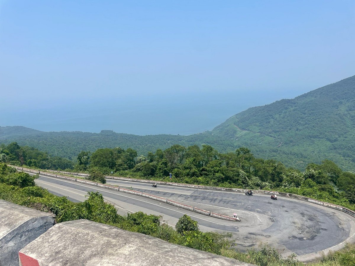 1 Day Tour from Hue to Hoi An (Hoi An to Hue) tour
